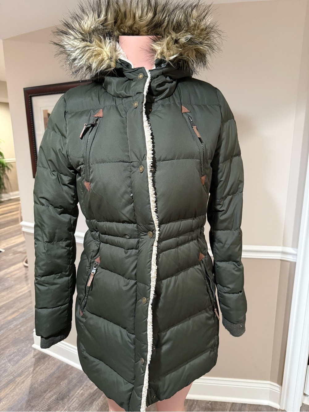 Ralph Lauren Olive Green Faux Fur-Trim Puffer Coat - Picture 2 of 4